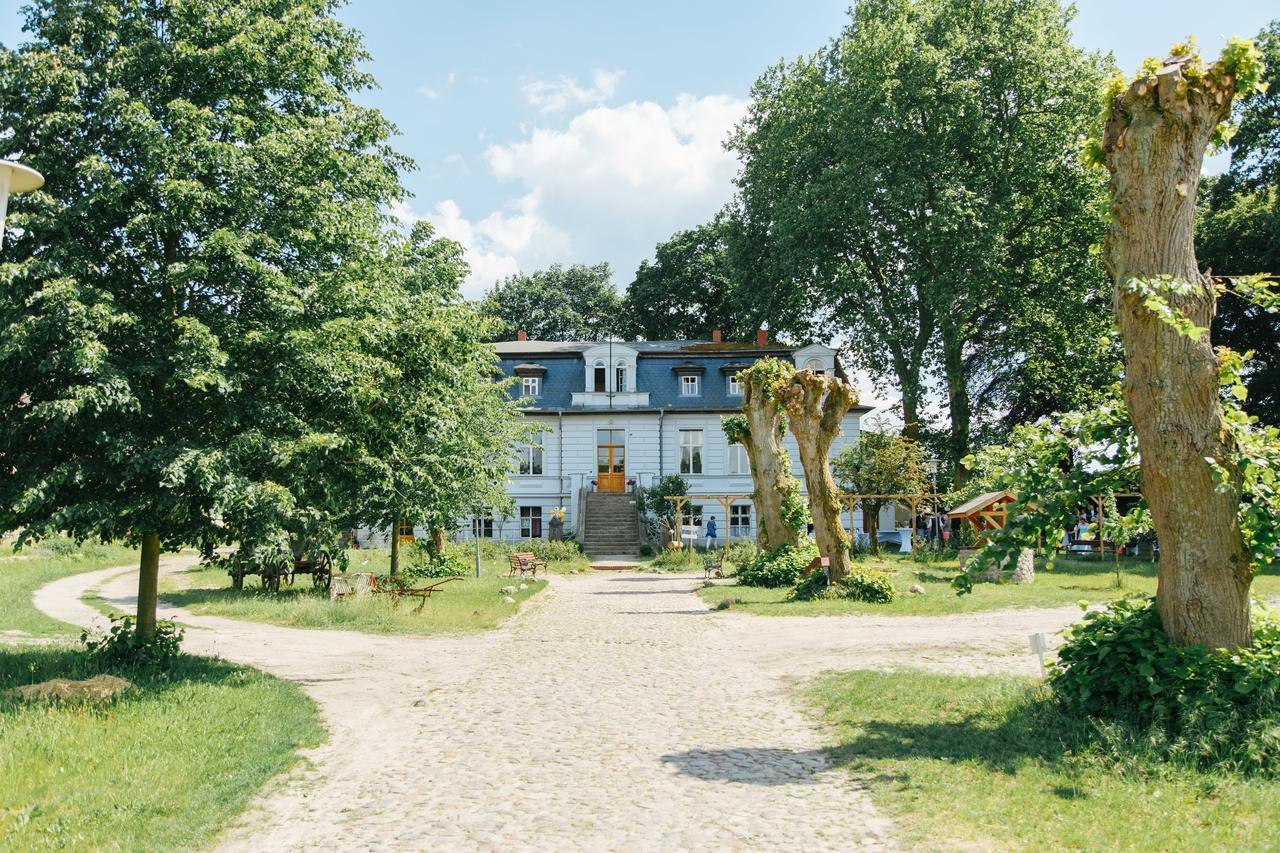 Gut Boltenhof Фюрстенберг Экстерьер фото